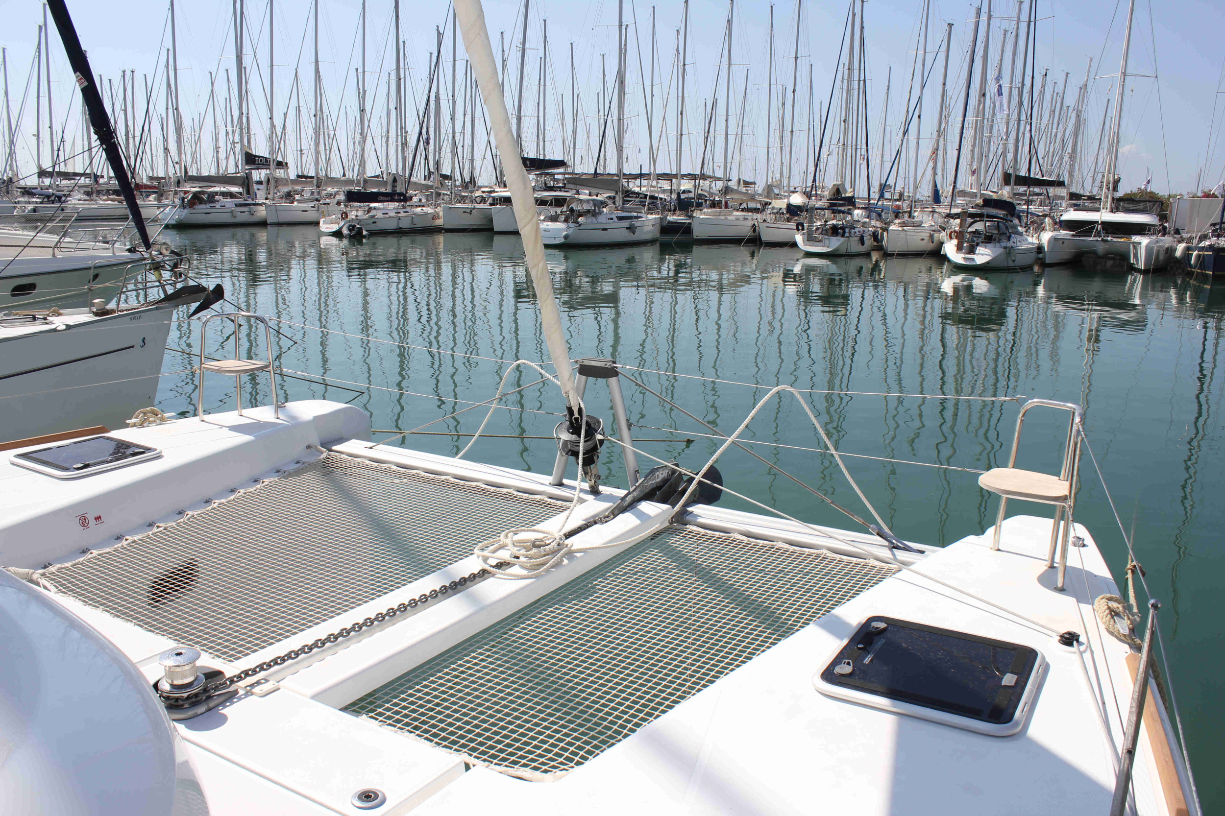 Photo #9 - Lagoon 40 (Georgios) in Athens - 14095