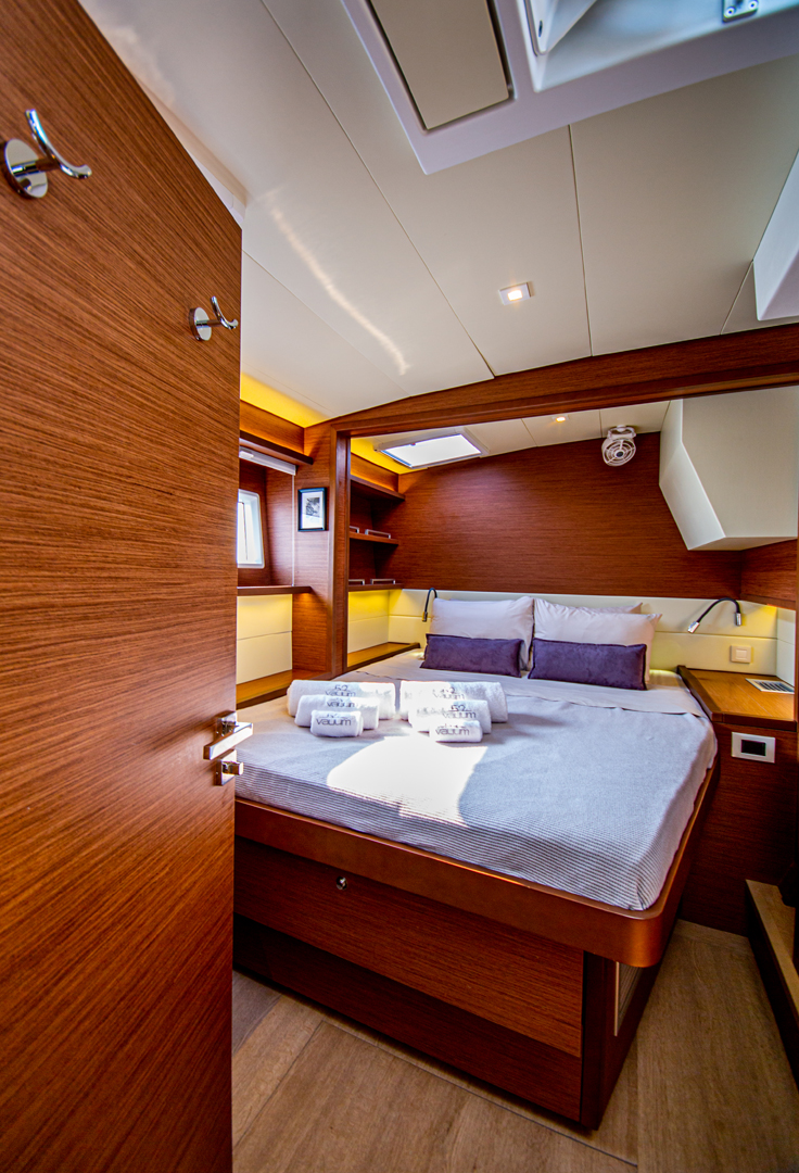 Photo #13 - Lagoon 52F (ELVIRA 52) in Athen - 18660