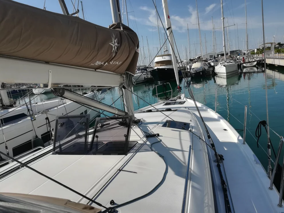 Sun Odyssey 440 (Frenetica)  - 18