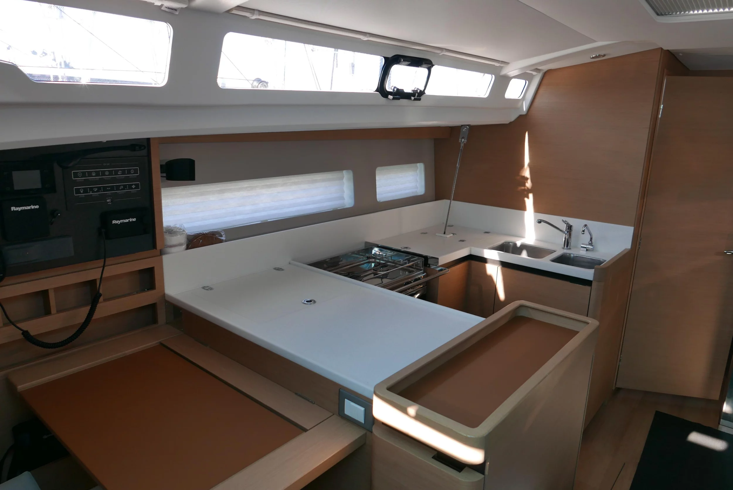 Sun Odyssey 440 (Frenetica)  - 10