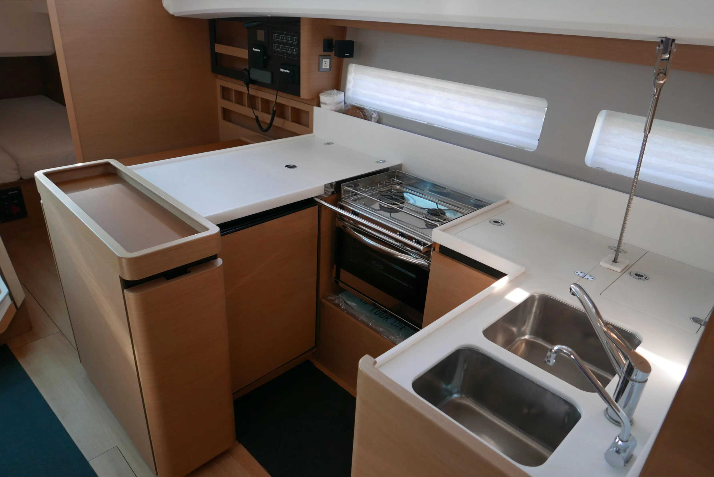 Sun Odyssey 440 (Frenetica)  - 8