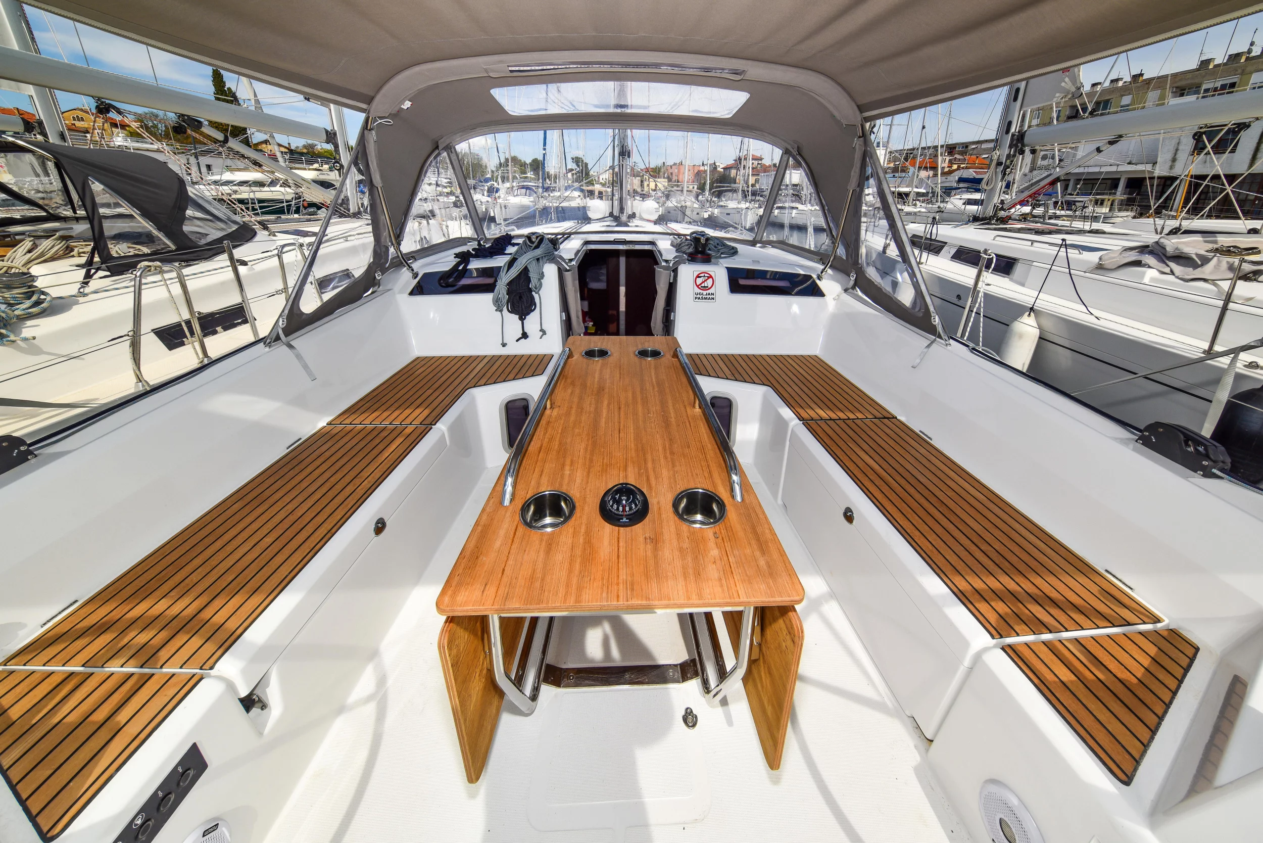 Oceanis 40.1 (EYLIN)  - 82