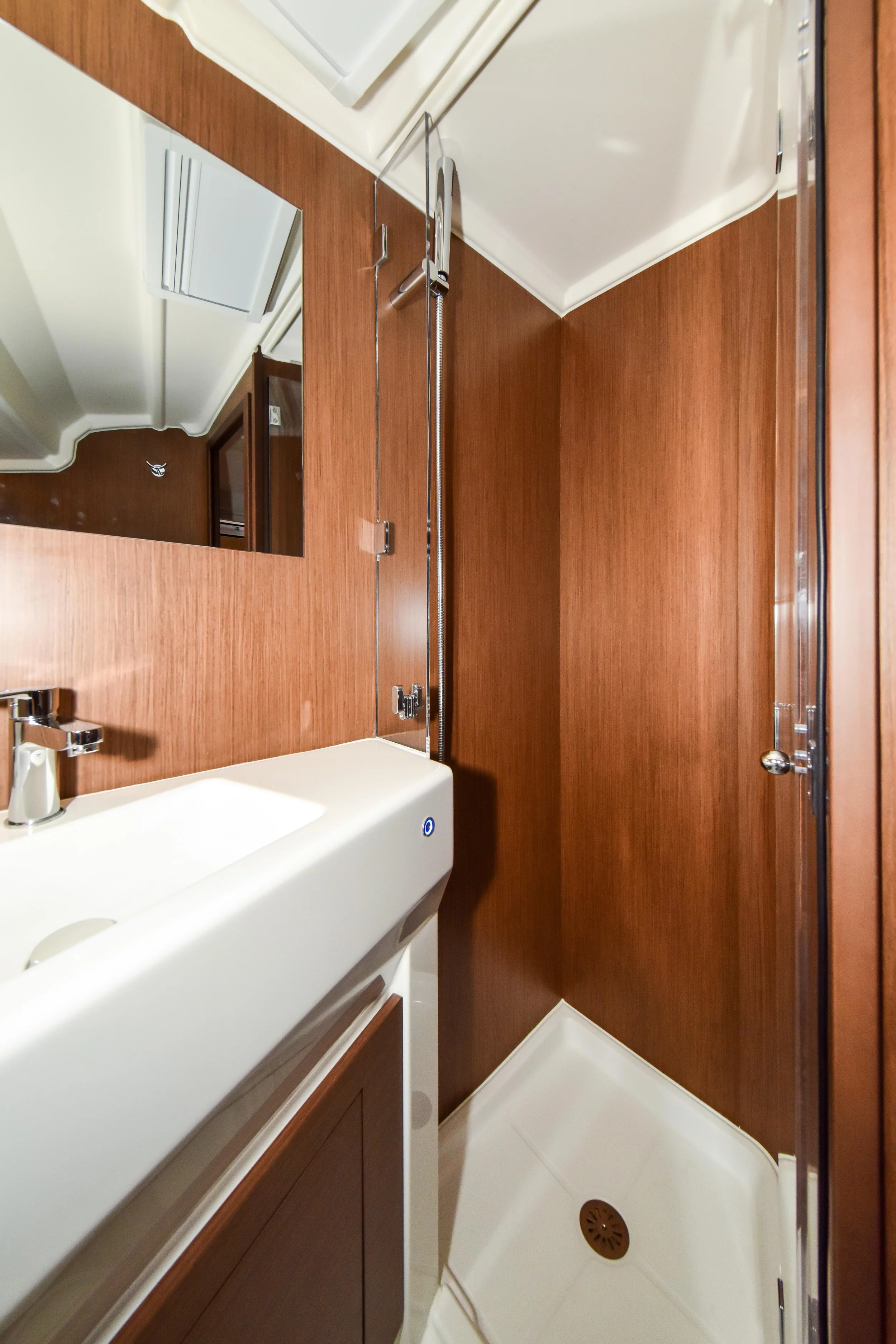 Oceanis 40.1 (EYLIN)  - 83