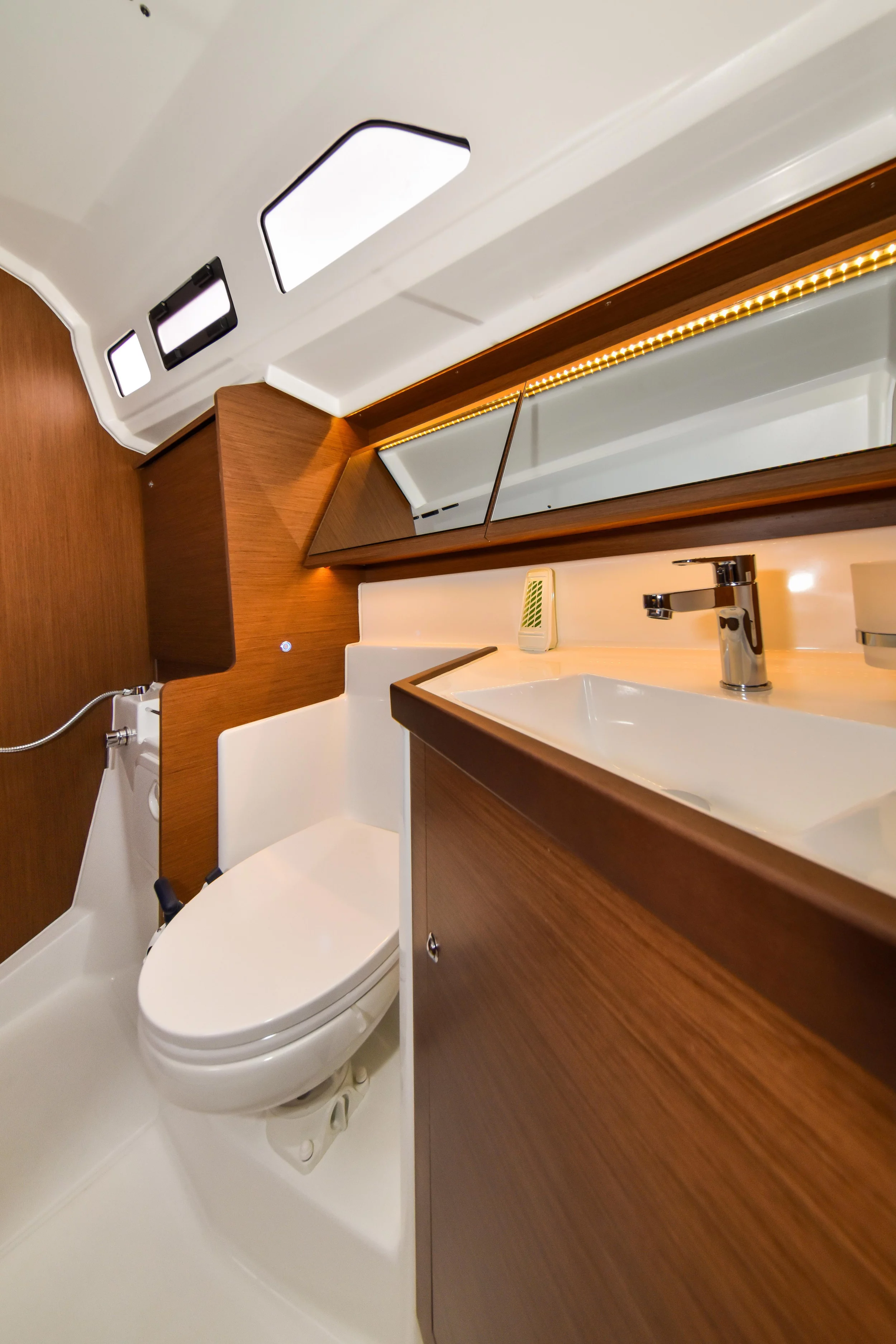 Oceanis 40.1 (EYLIN)  - 15