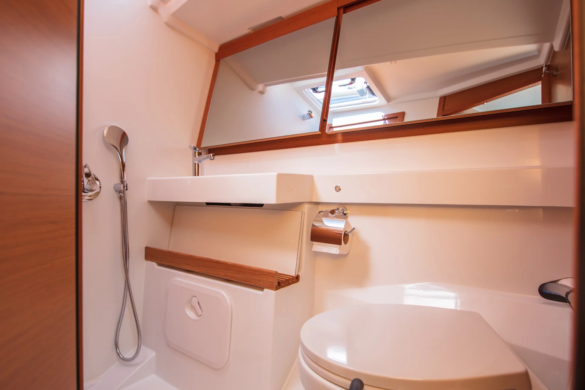 Sun Odyssey 440 (Trinity)  - 9