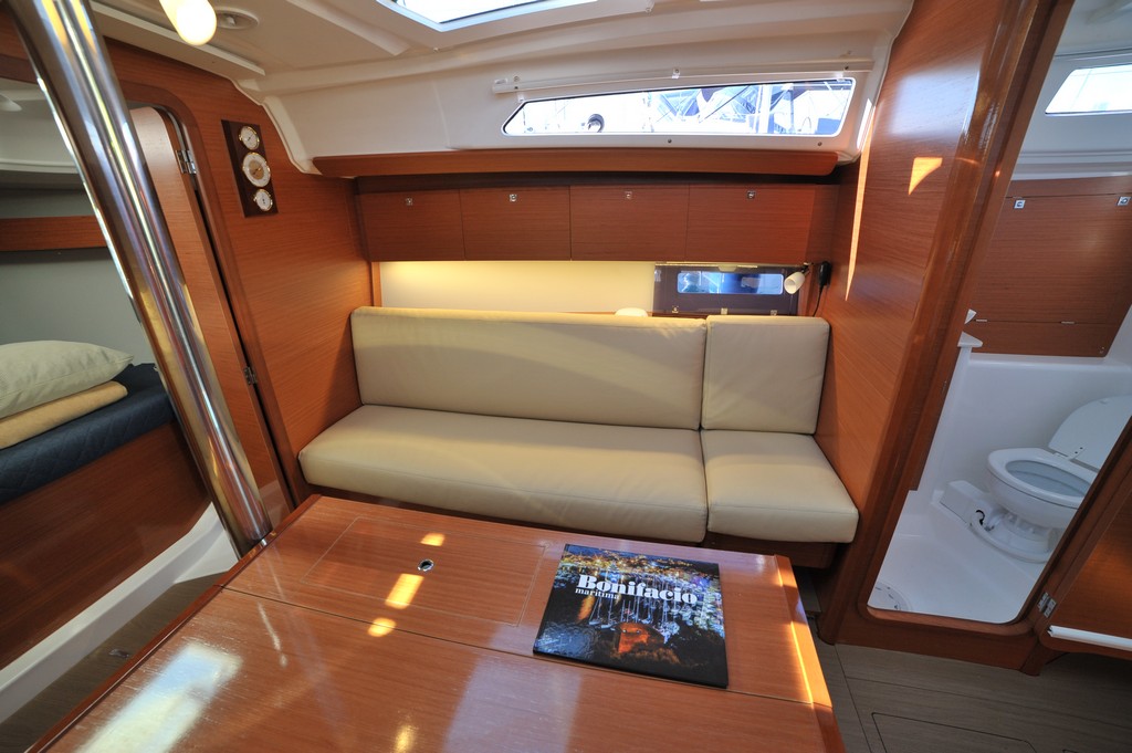Photo #3 - Dufour 360 GL (Karibu) in Portisco - 6143