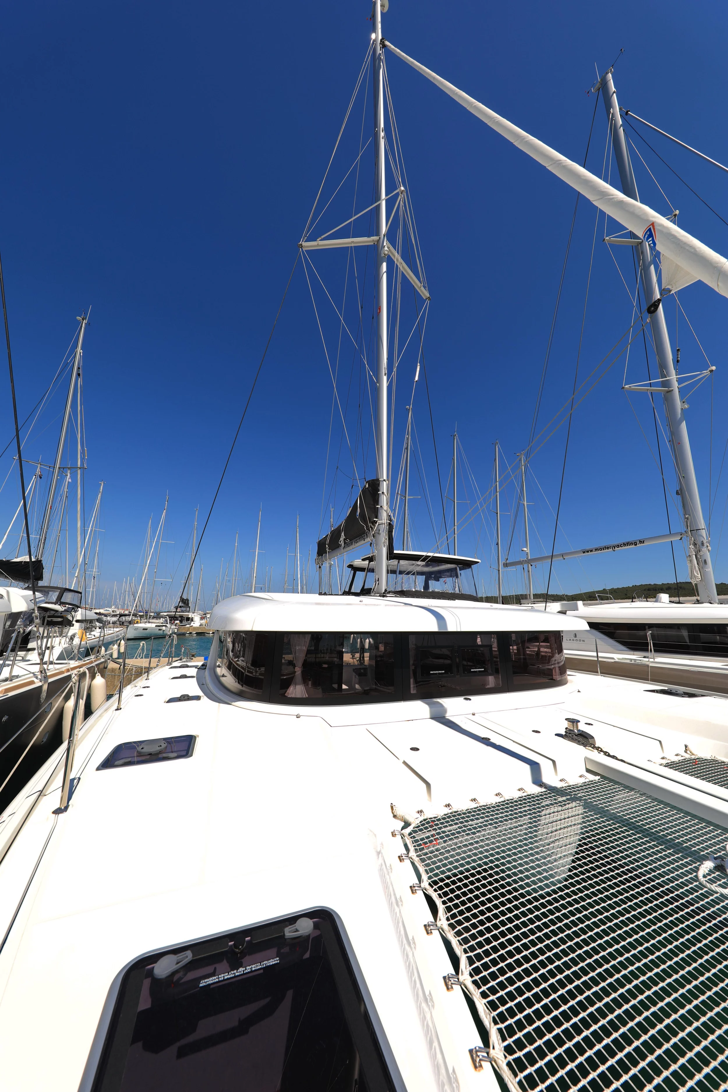 Lagoon 42 (ZEUS)  - 48