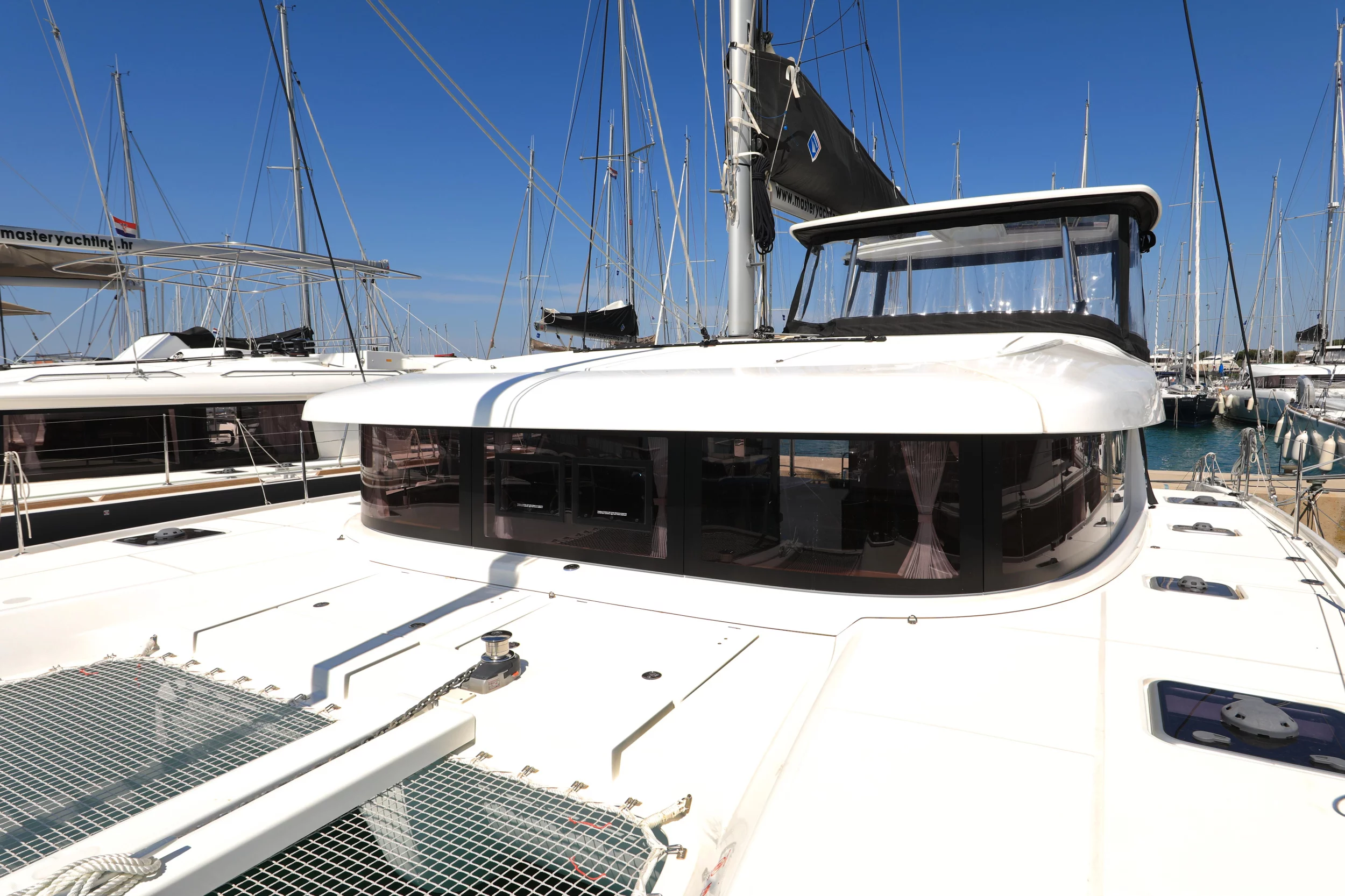 Lagoon 42 (ZEUS)  - 9
