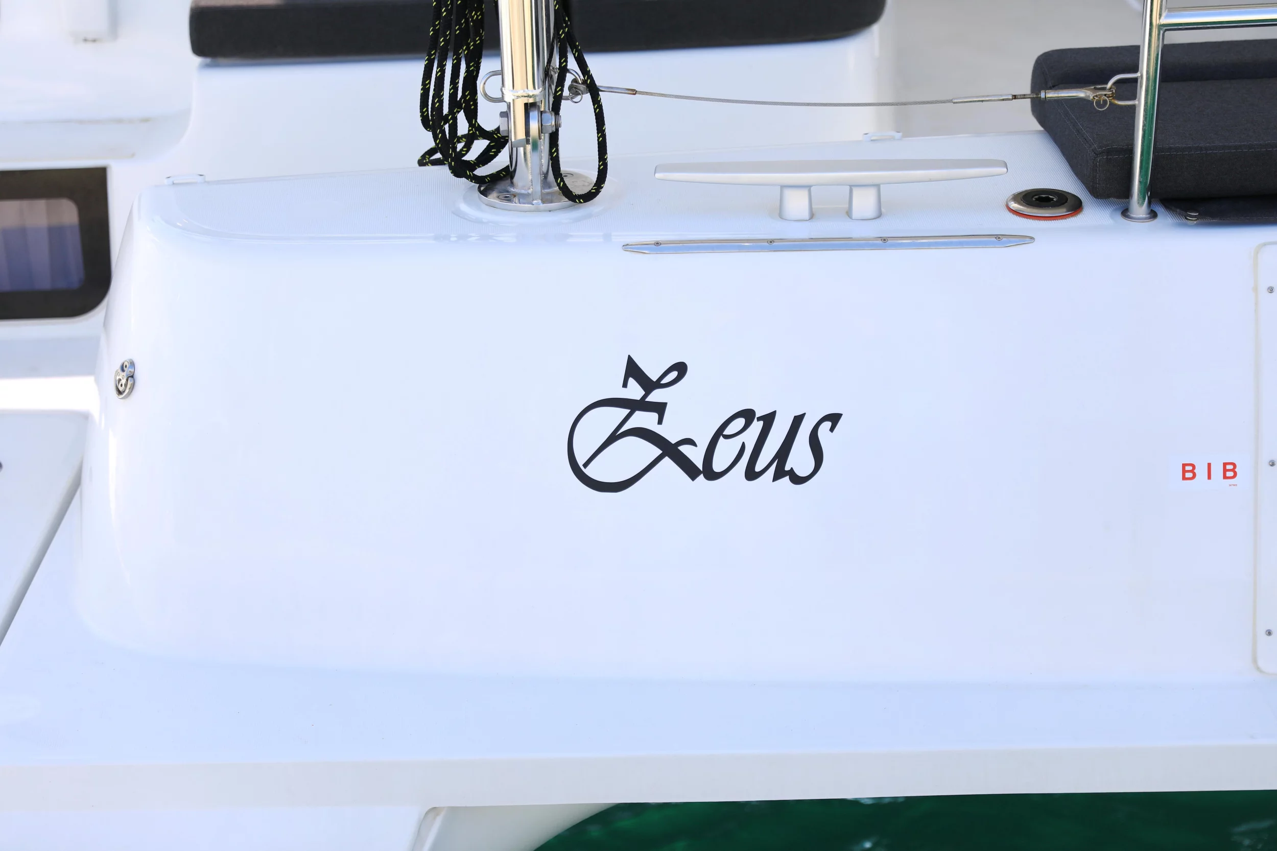Lagoon 42 (ZEUS)  - 7