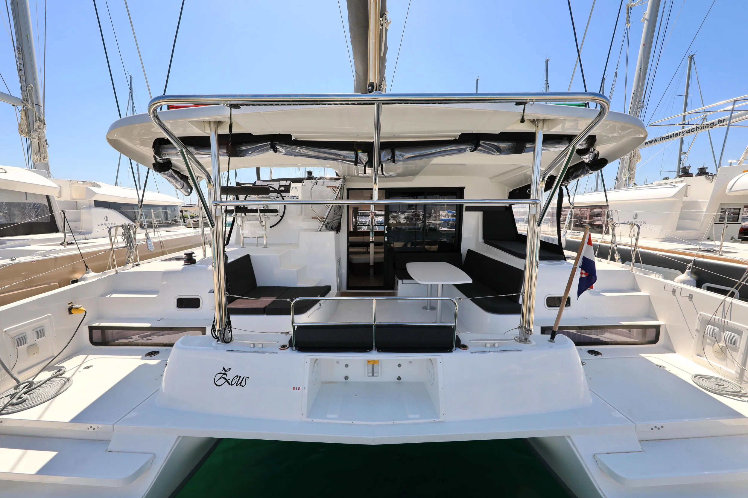 Lagoon 42 (ZEUS)  - 62