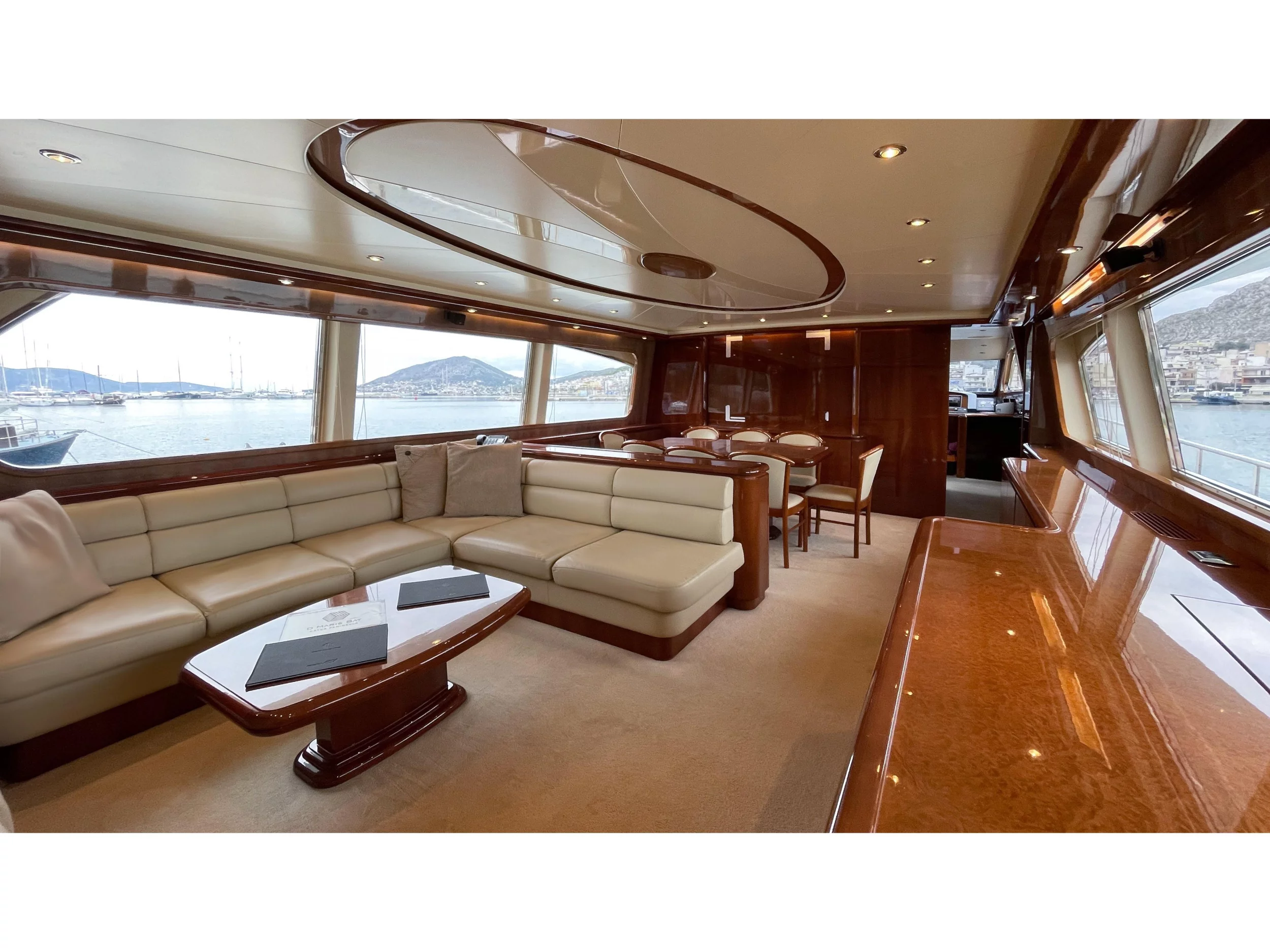 Falcon 86 (Estia Poseidon) Interior image - 2