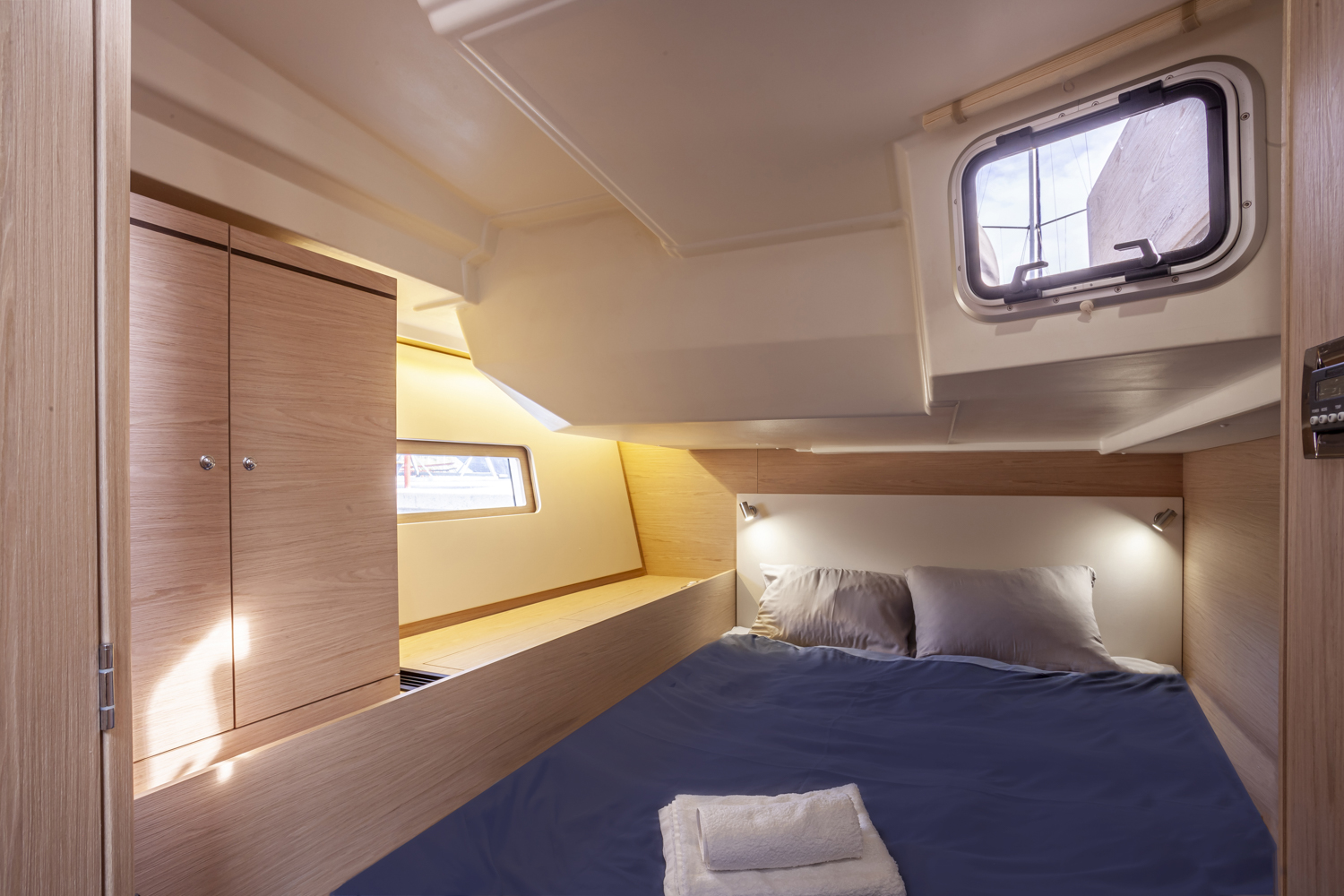 Photo #34 - Oceanis 51.1 (Psari) in Mykonos - 17557