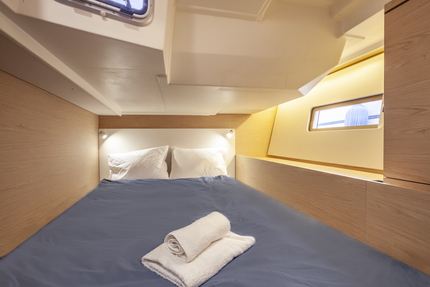 Photo #17 - Oceanis 51.1 (Psari) in Mykonos - 17557