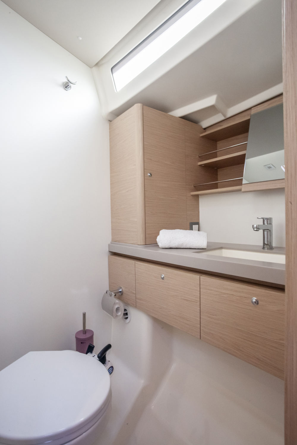 Photo #38 - Oceanis 51.1 (Psari) in Mykonos - 17557