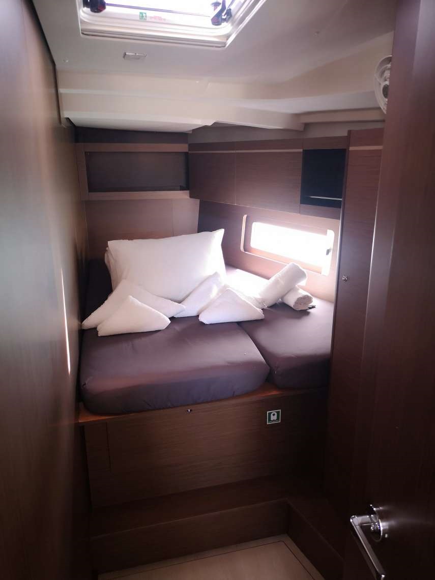 Photo #7 - Oceanis 46.1 (Evridiki) in Atene - 13356