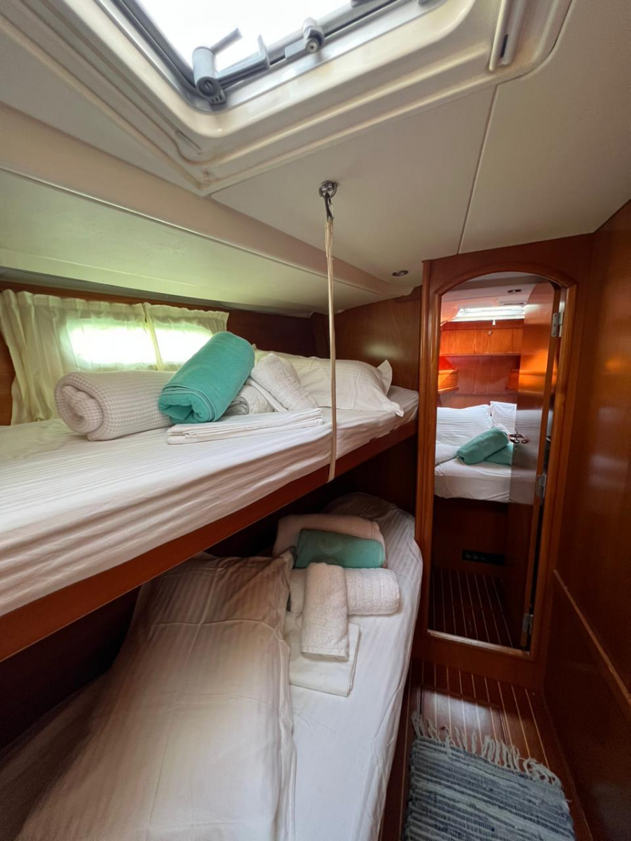 Sun Odyssey 54DS — photo 9