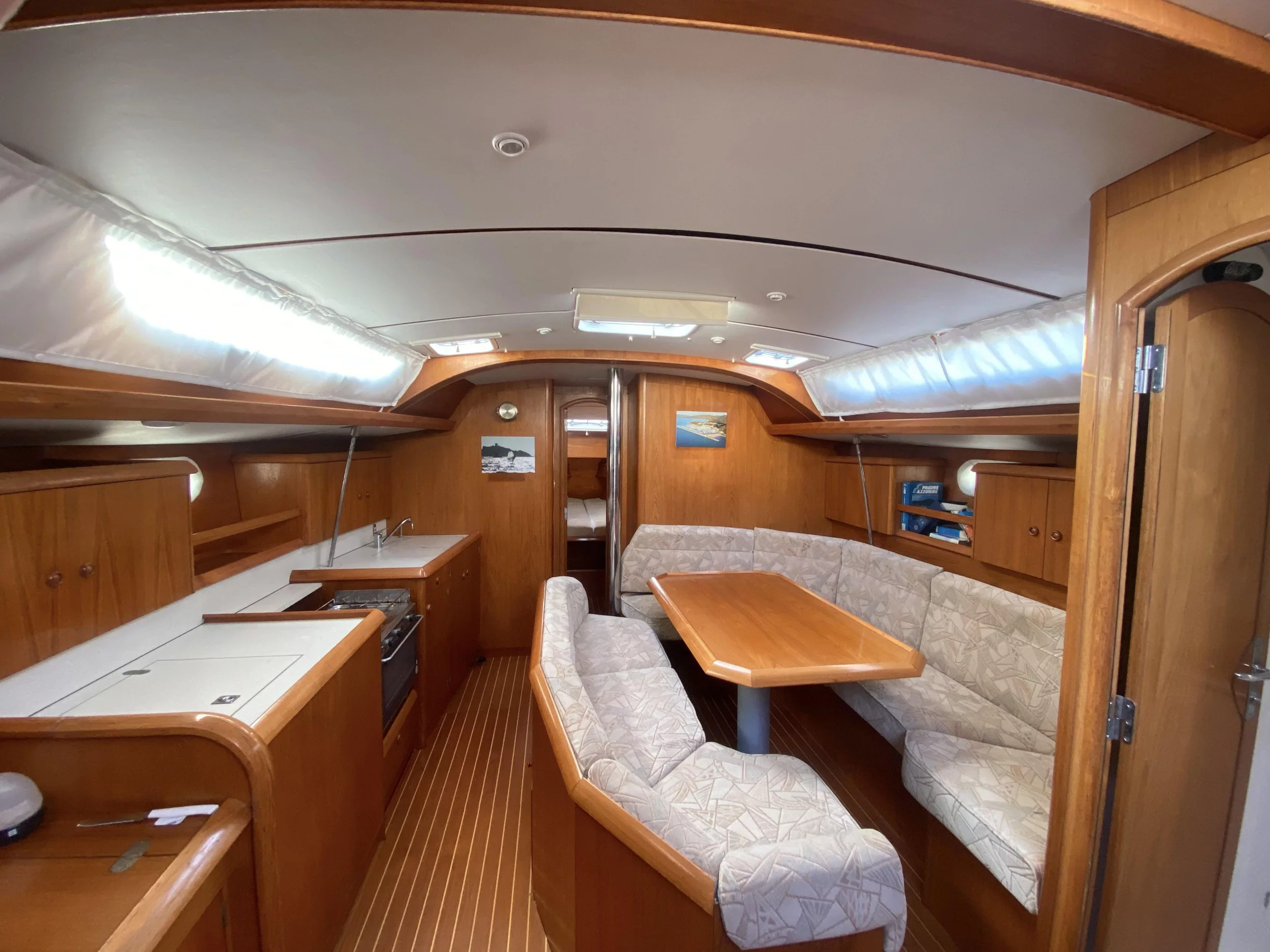 Sun Odyssey 42.2 (Jalù) Interior image - 18
