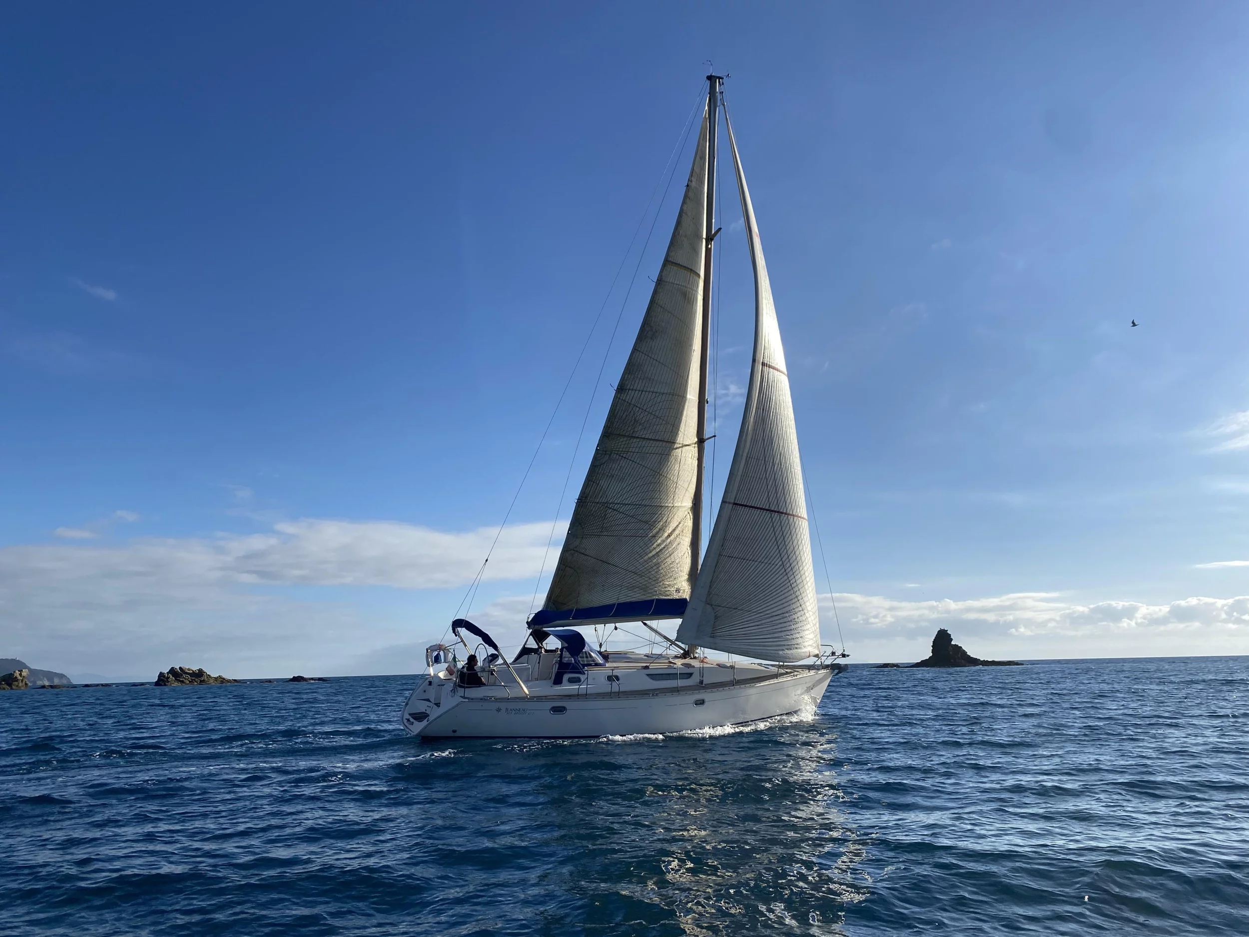 Sun Odyssey 42.2 (Jalù)  - 25
