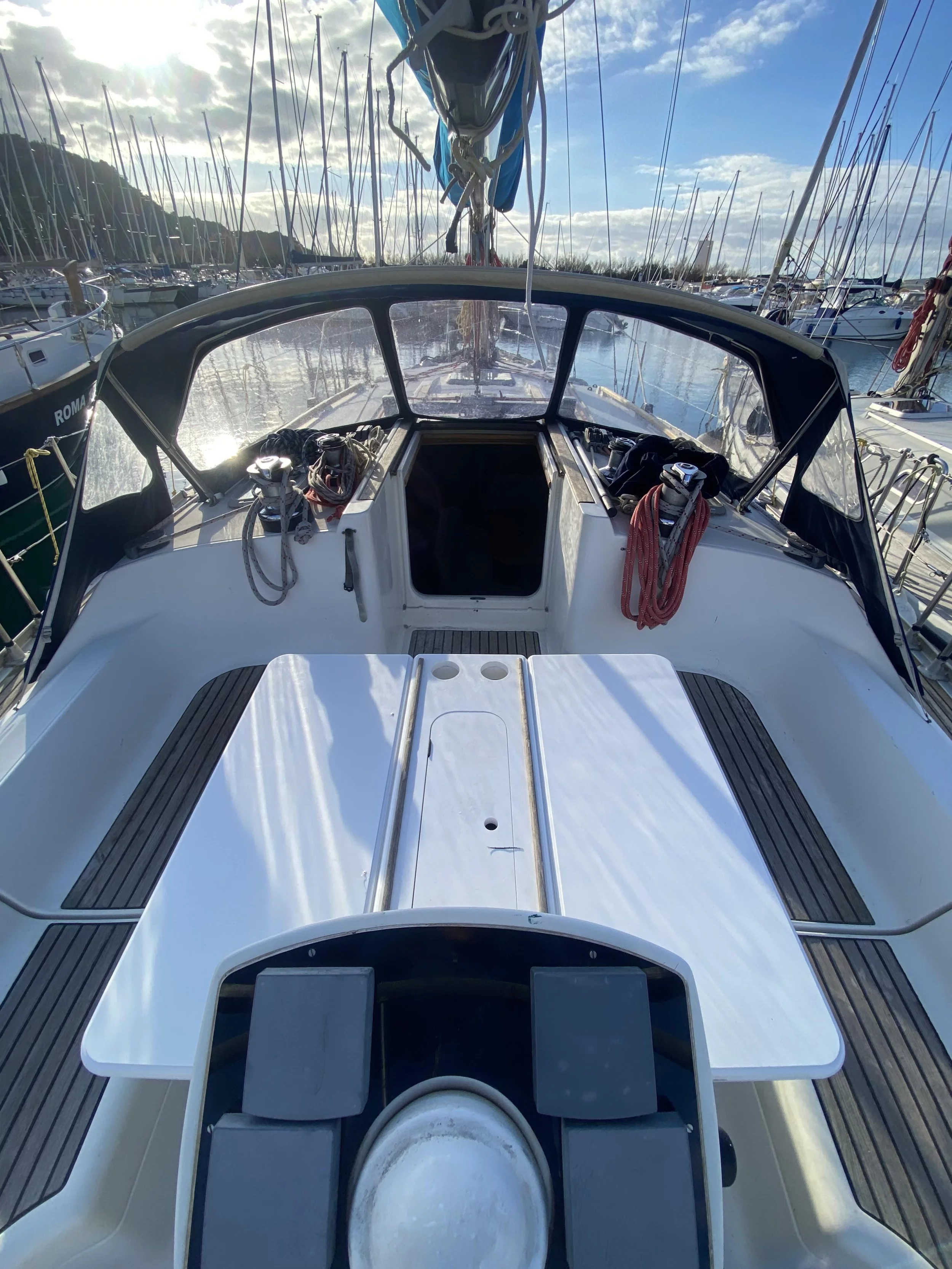 Sun Odyssey 42.2 (Jalù)  - 20