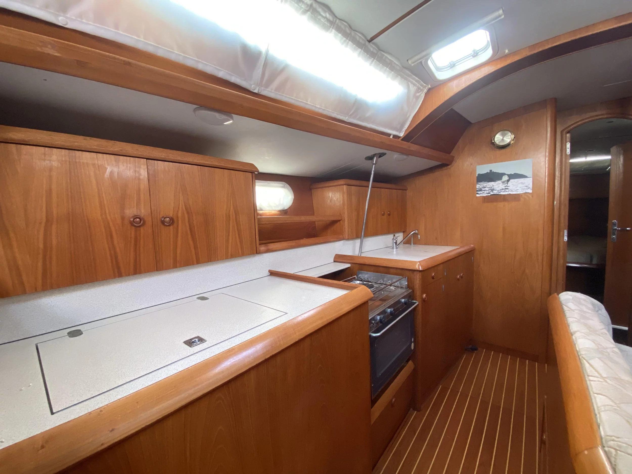 Sun Odyssey 42.2 (Jalù)  - 15