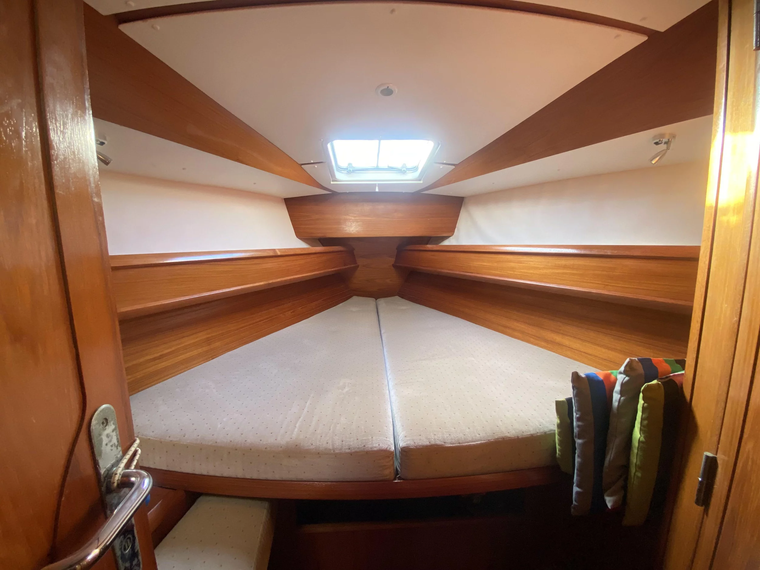 Sun Odyssey 42.2 (Jalù)  - 19