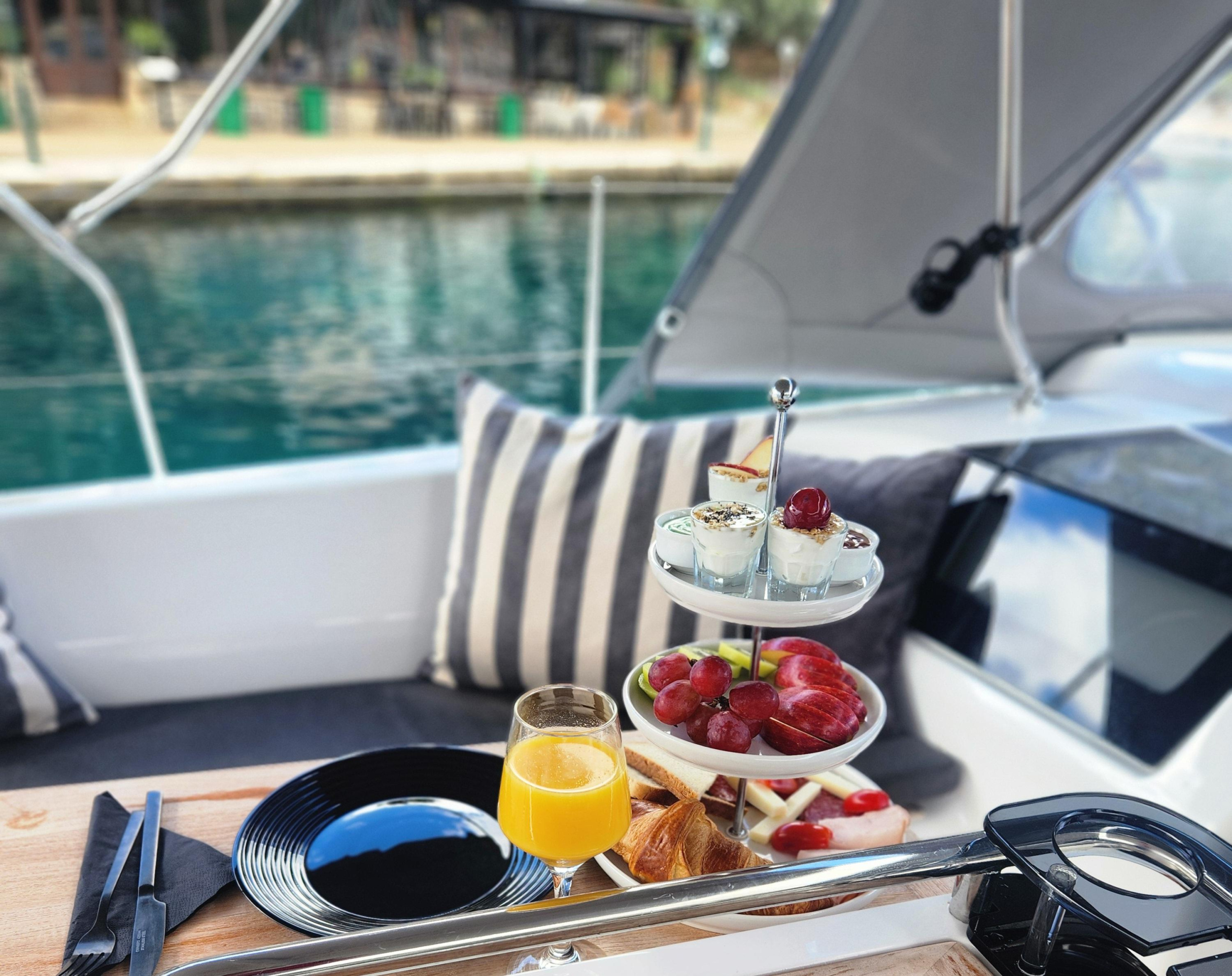 Photo #3 - Hanse 418 (Dolce Vita) in Lefkada - 21425