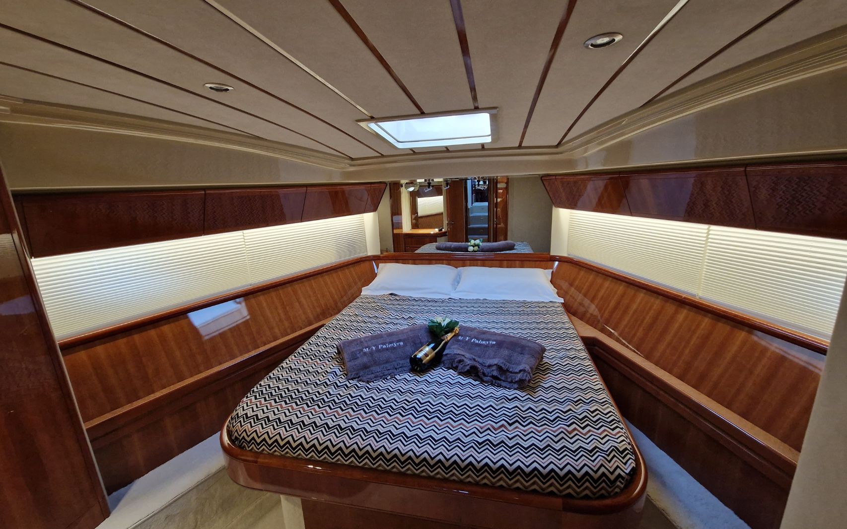 Photo #10 - Ferretti 57 Fly Anniversary (Palmyra) in Athen - 15241