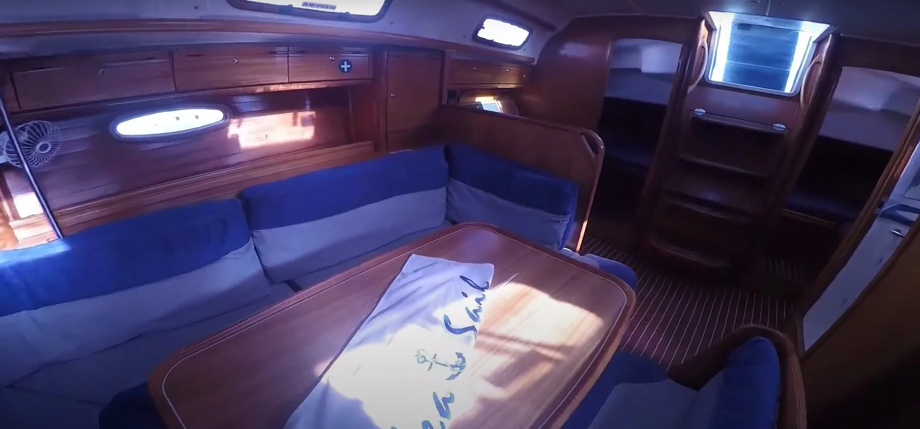 Bavaria 39 Cruiser (Orestis)  - 8