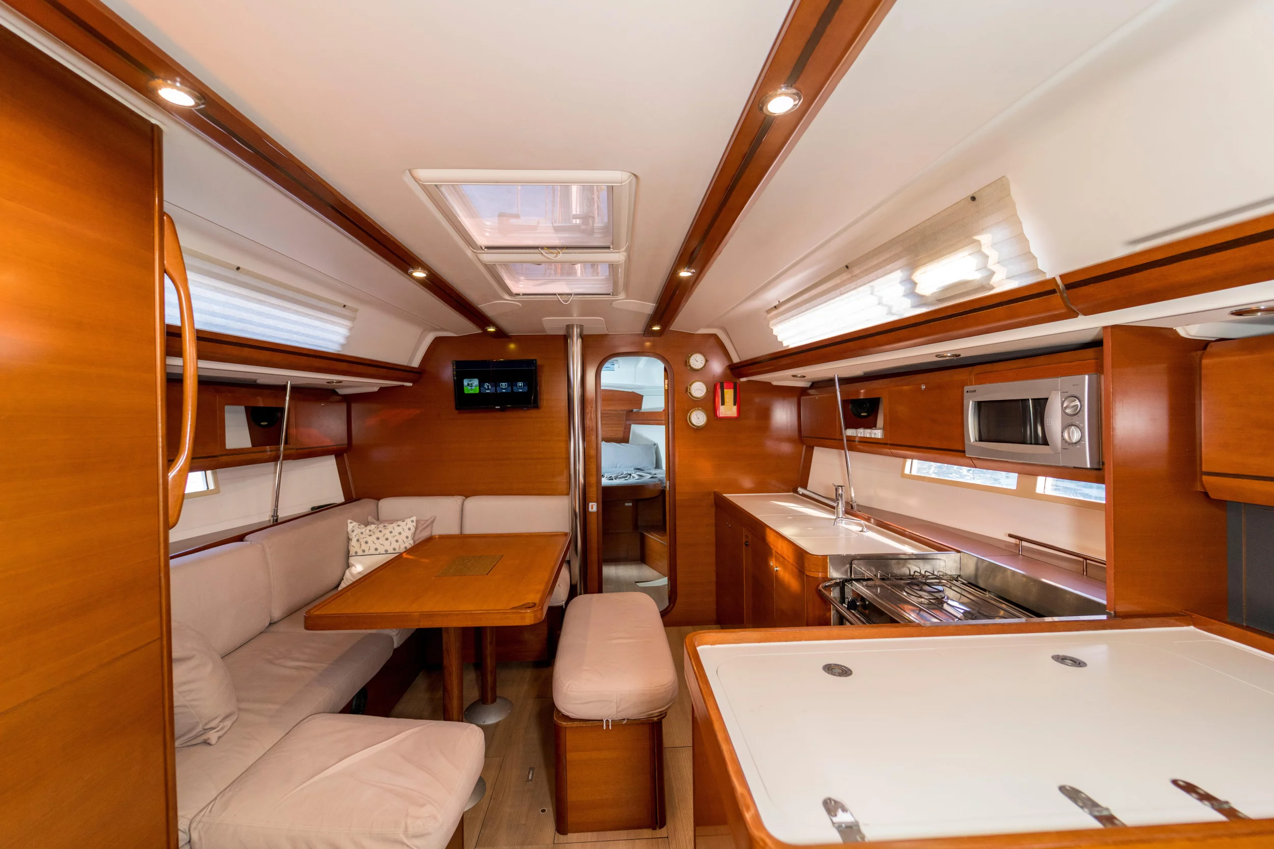 Dufour 405 Grand Large (Daphne-S)  - 4