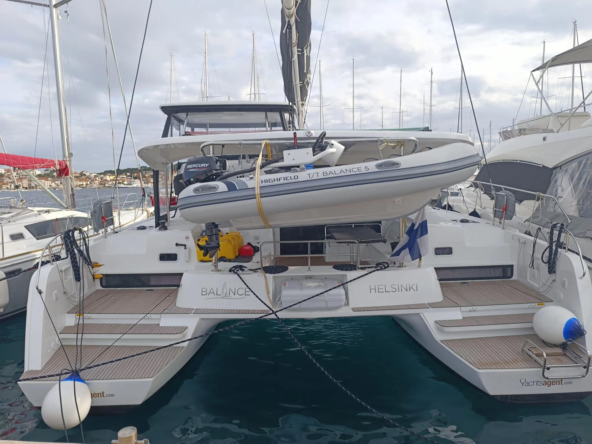 Lagoon 42 (BALANCE 5)  - 9