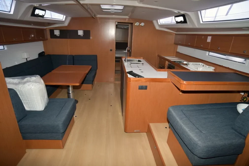 Bavaria Cruiser 56 (Agamemnon)  - 8