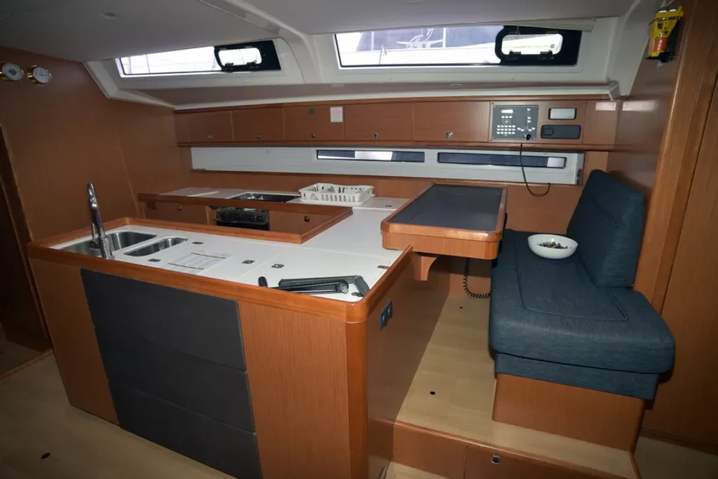 Bavaria Cruiser 56 (Agamemnon)  - 6