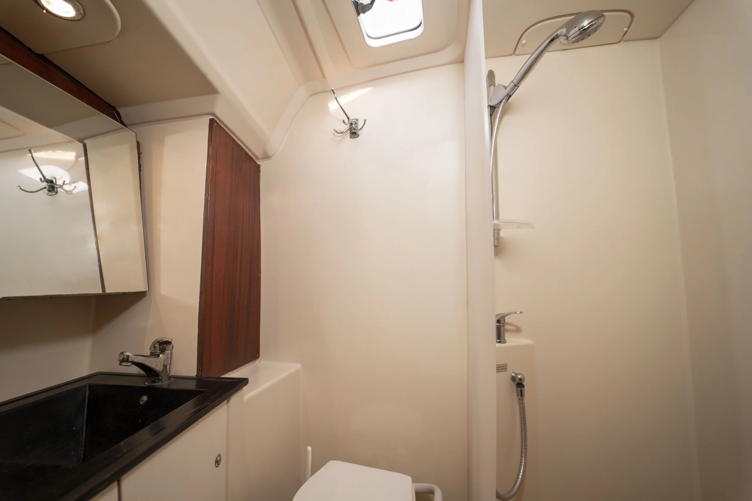 Dufour 425 Grand Large (Esen Mila)  - 12