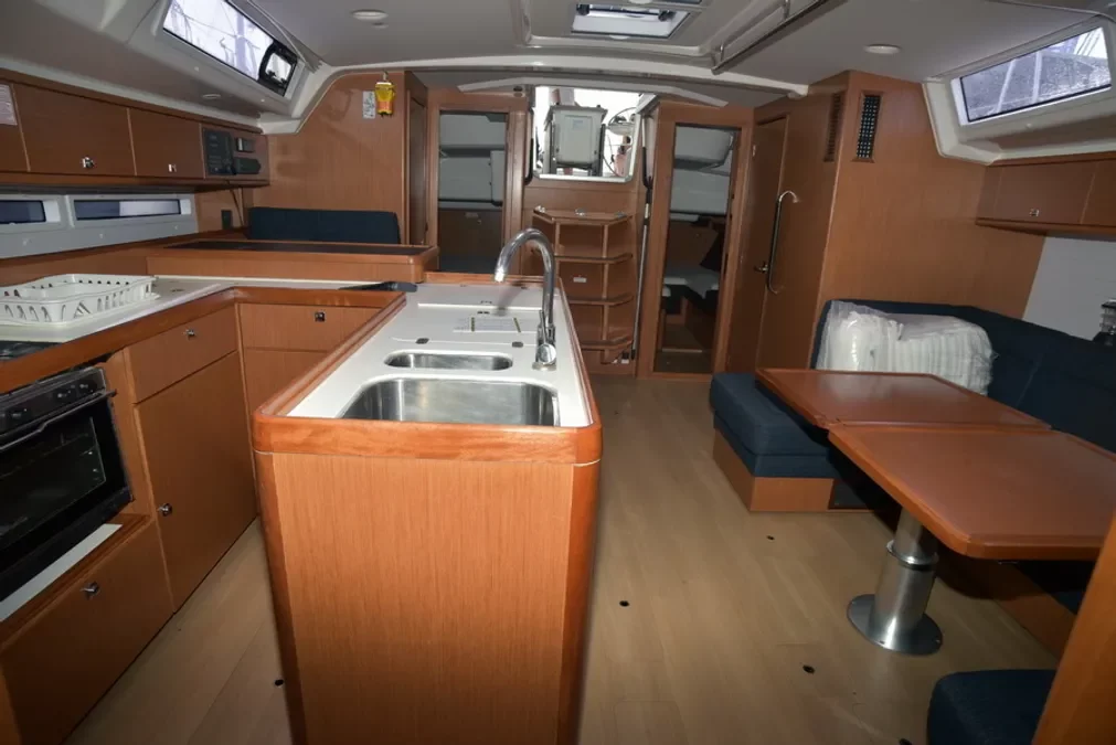 Bavaria Cruiser 56 (Agamemnon)  - 3