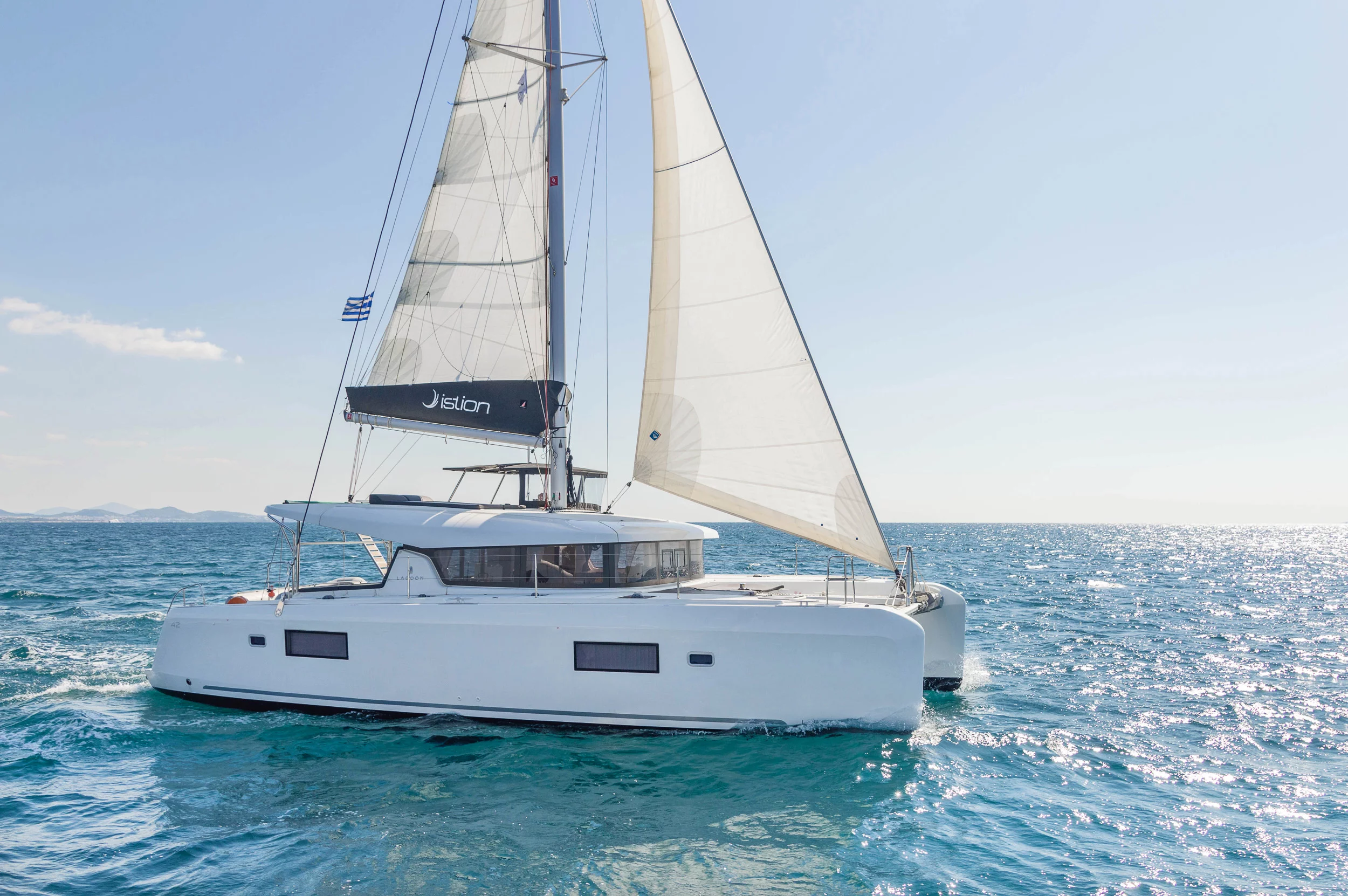 Lagoon 42 & GEN & WM (Amici)  - 1