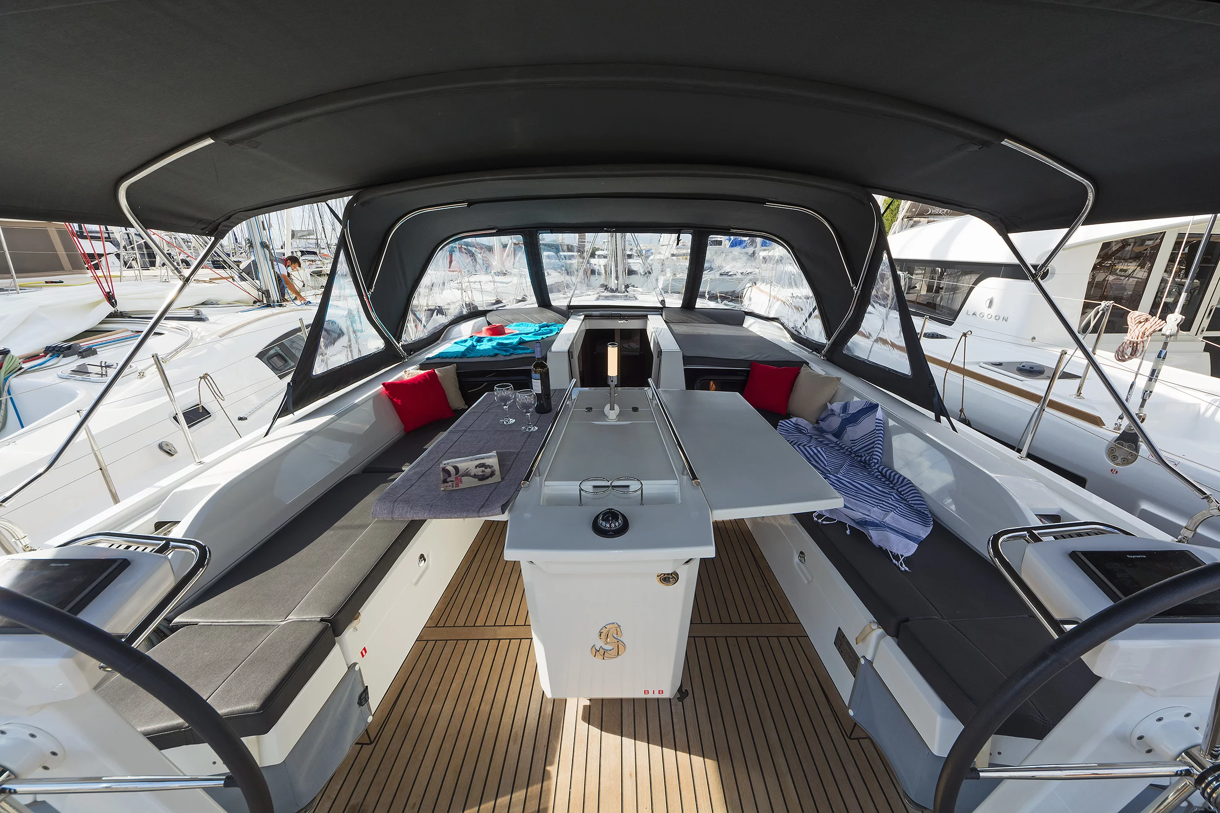 Oceanis 51.1 (4+1 cab) & GEN (Mamakita)  - 22