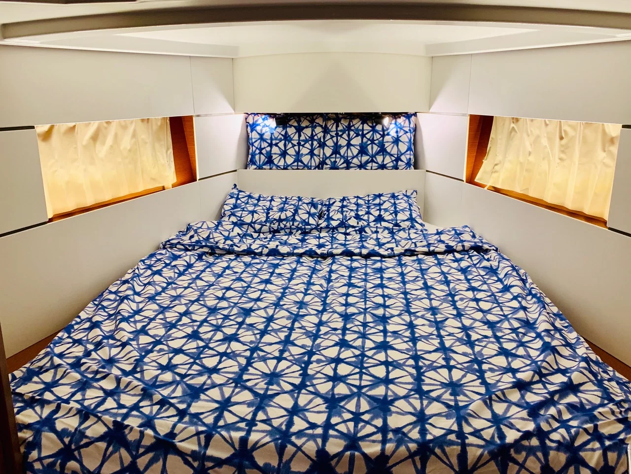 Beneteau Oceanis 38.1 (IDA)  - 2