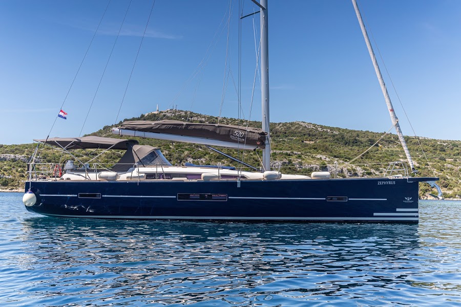 Photo #2 - Dufour 520 GL(owner version) (ZEPHYRUS) en Primosten - 8596