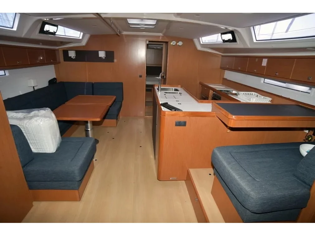 Bavaria Cruiser 56 (Agamemnon) Interior image - 18