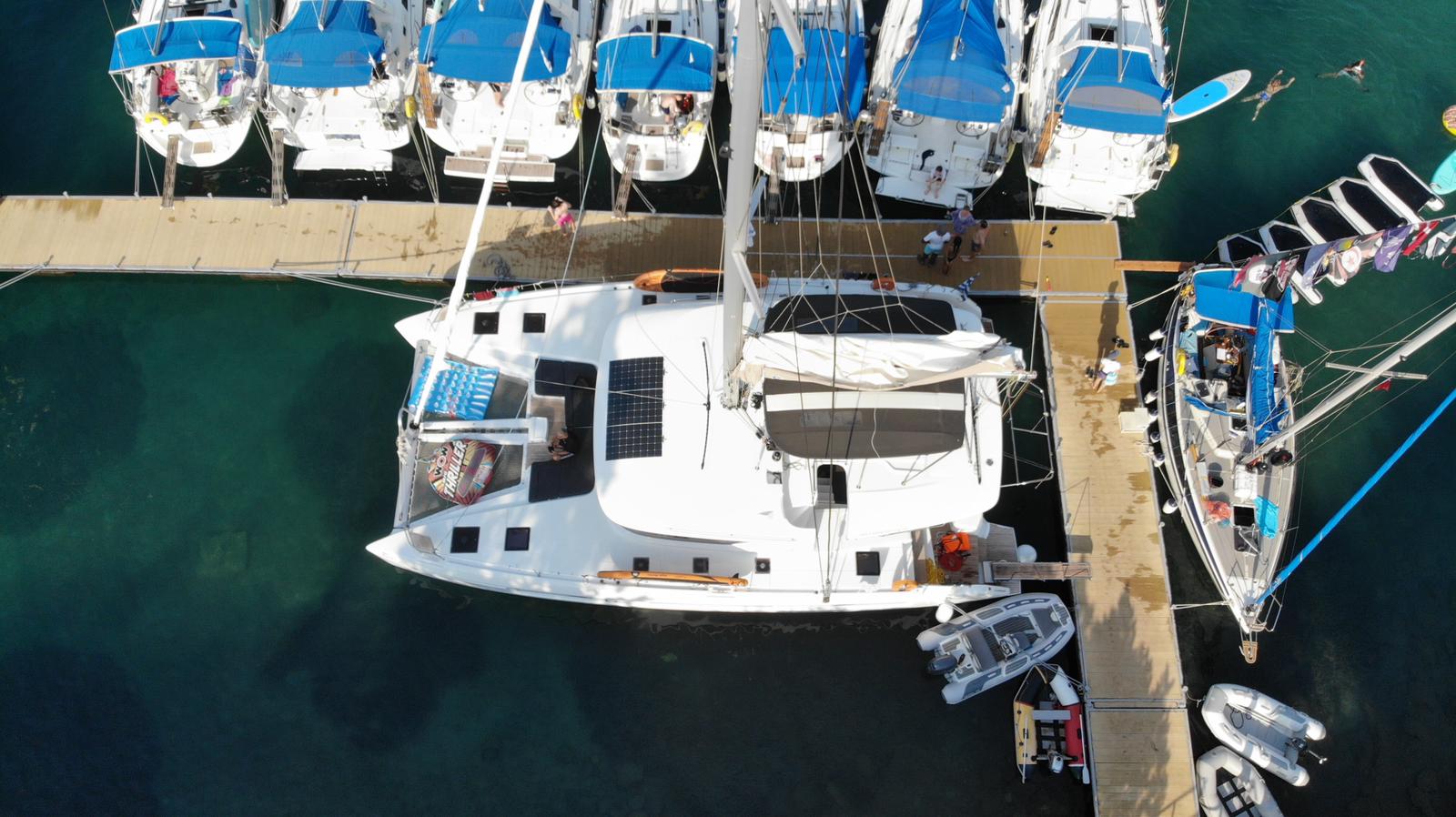 Photo #2 - Lagoon 50 (RIO) in Lefkada - 15495
