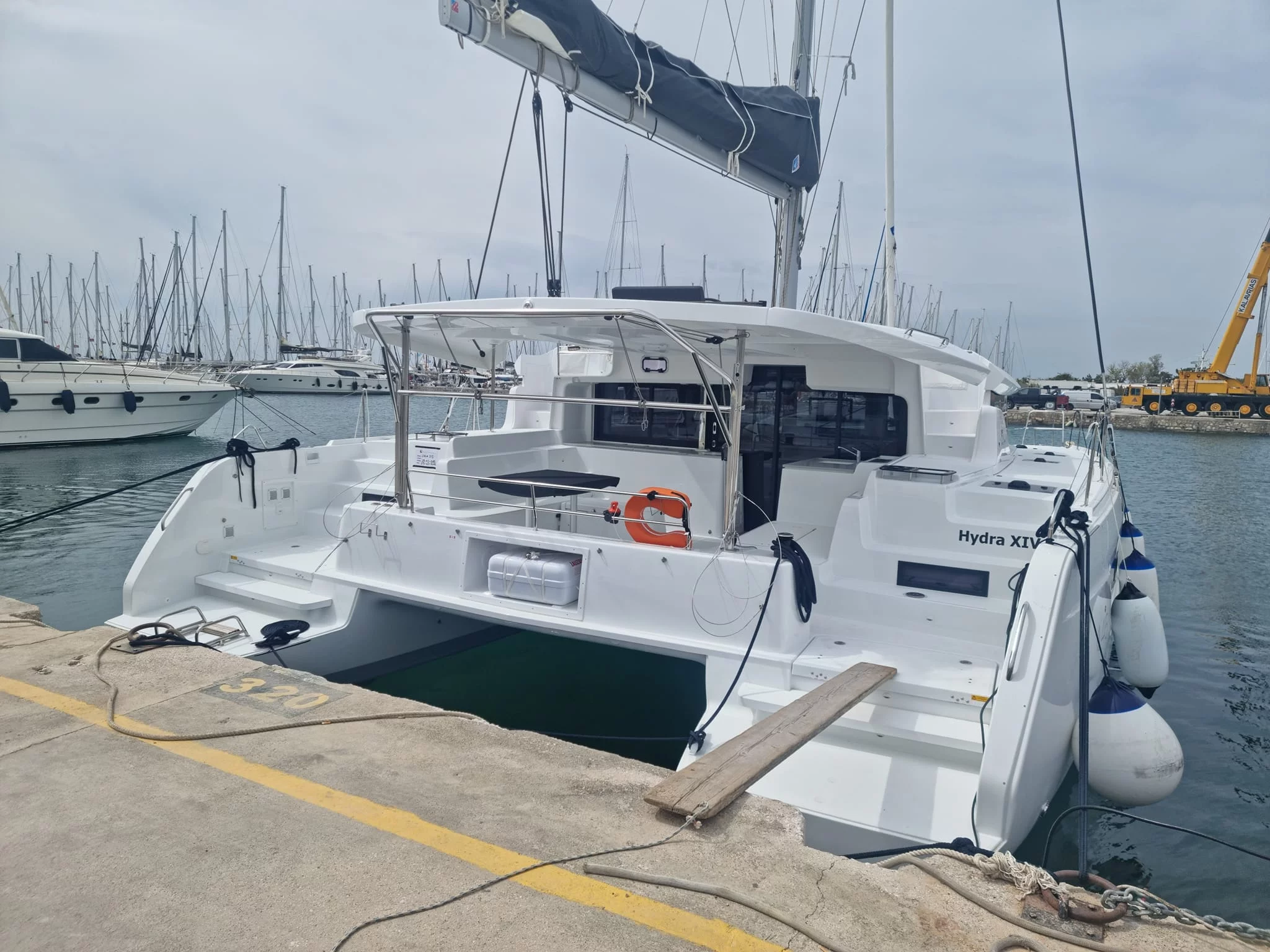 Lagoon 46 (HYDRA XIV)  - 6