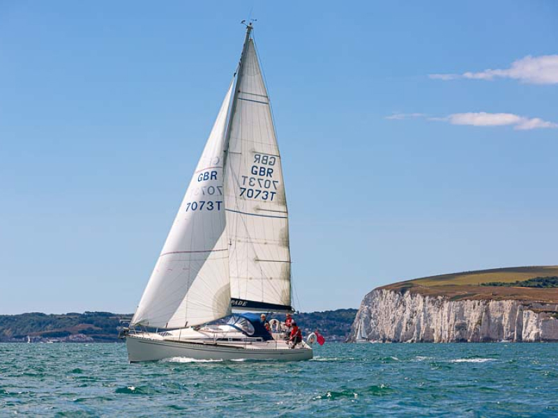 Photo #1 - Elan 333 (Escapade) in Poole - 15474