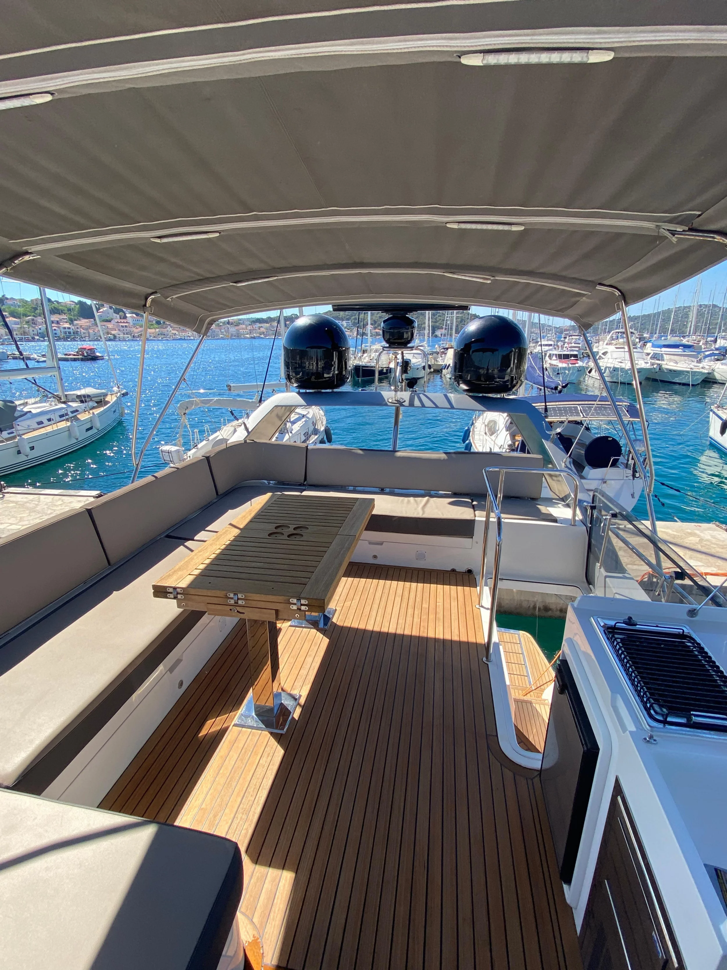 Galeon 550 Sky (GREMIX)  - 11