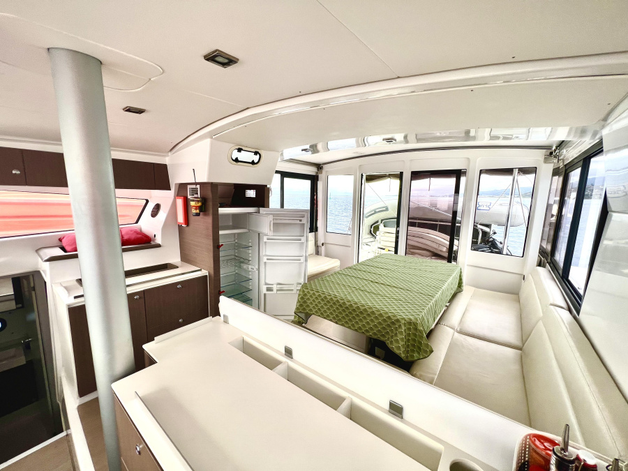Interior image - 1