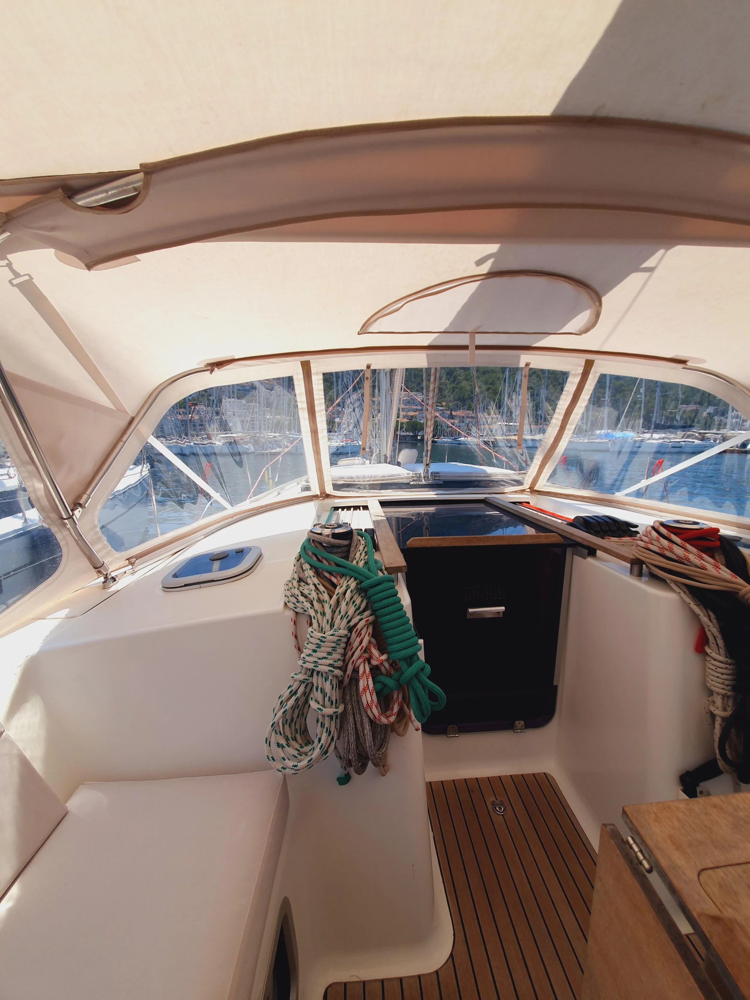 Dufour 405 (Namaste)  - 12