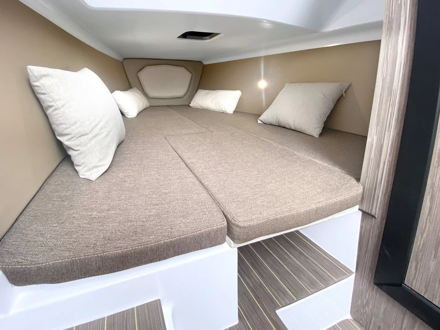 Ranieri Cayman 28.0 Executive (Ranieri Cayman 28.0) Interior image - 4
