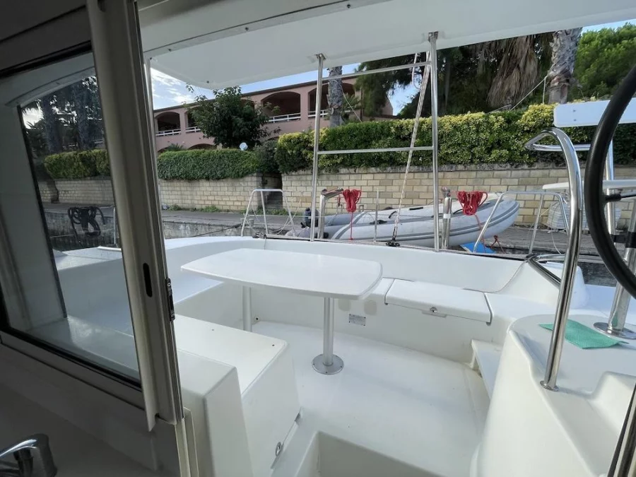 Lagoon 380 S2 (DATTILO)  - 7