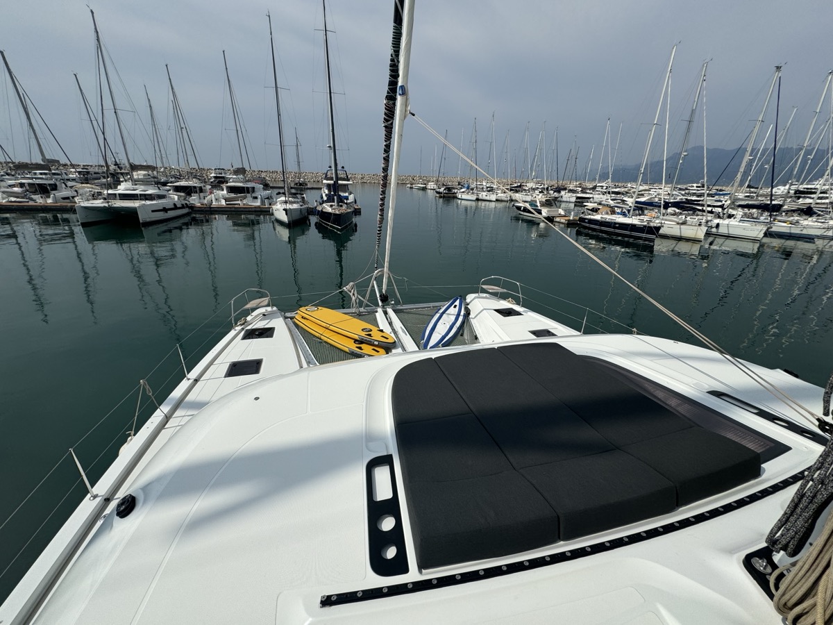 Photo #17 - Lagoon 55 (5 cab) (Jellyfish) in Salerno - 16216