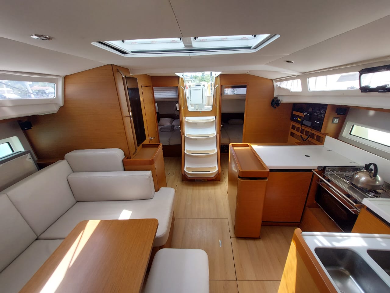 Photo #4 - Sun Odyssey 440 (APOLLONAS) en Corfú - 16196