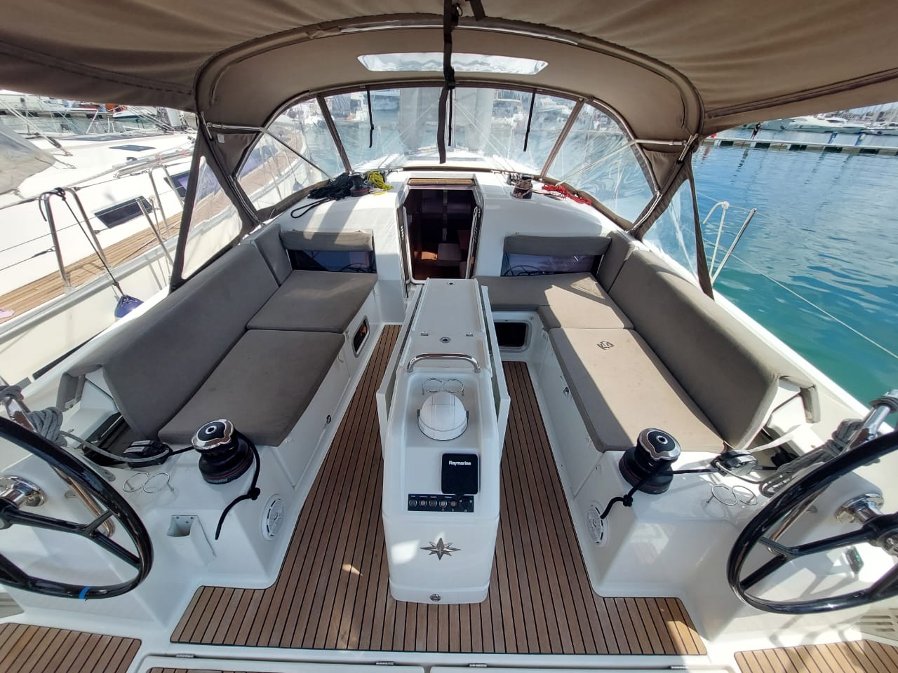 Photo #3 - Sun Odyssey 440 (APOLLONAS) en Corfú - 16196
